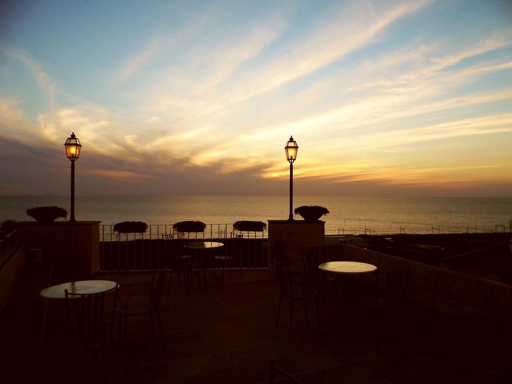 Hotel Ristorante Le Clarisse Amantea Ngoại thất bức ảnh